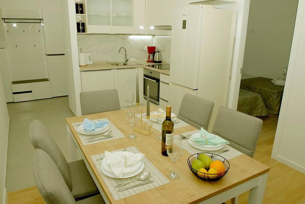 Camino Split - Apartment Near Mall Of Сплит Екстериор снимка